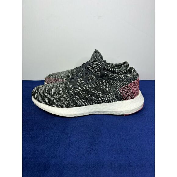 Adidas Pureboost. Women Size 7 - Picture 1 of 9